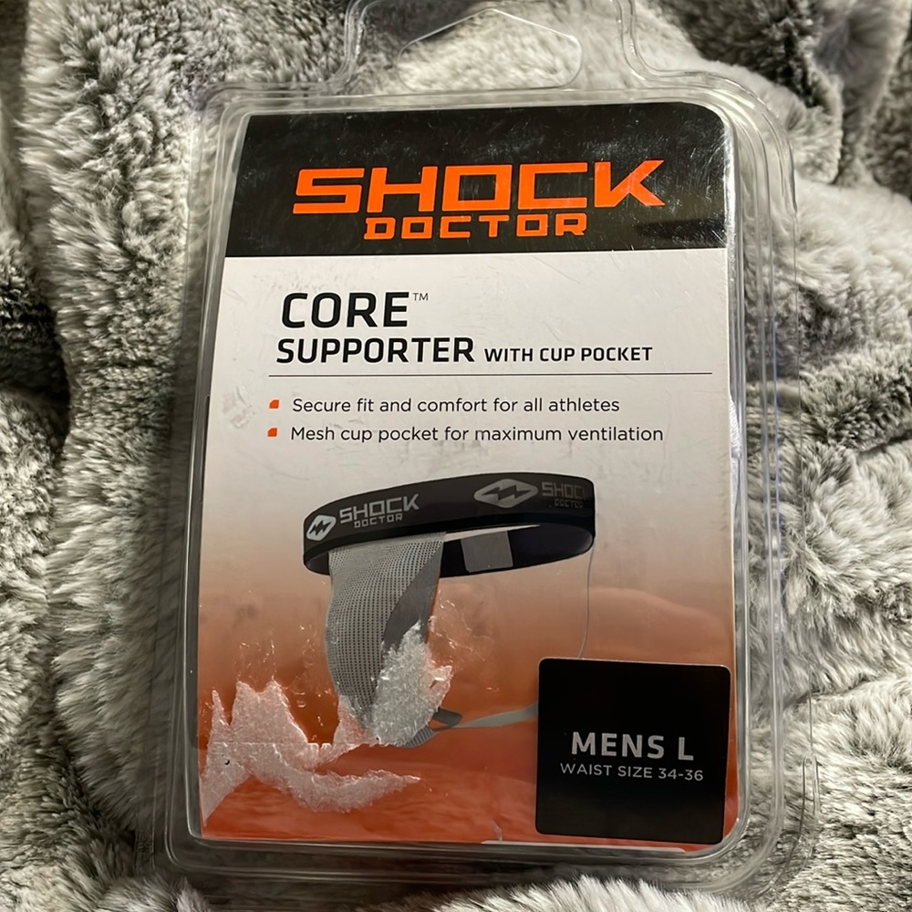 Shock doctor core supporter